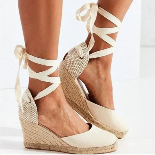 Heidi-Mode | Trendige, Bequeme Boho Keilabsätze für Damen mit Bändern
