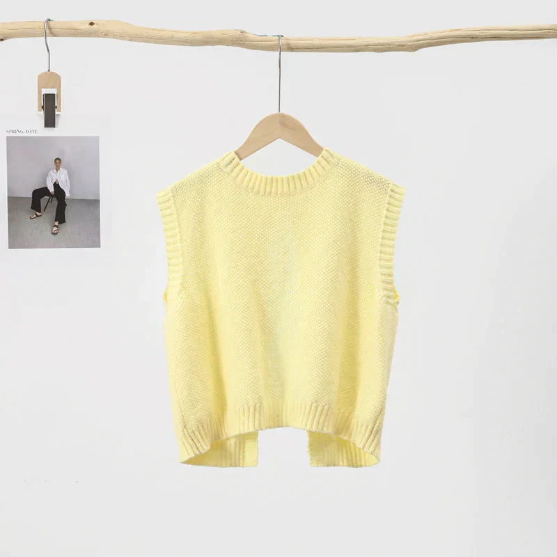 Heidi-Mode | Gestrickter, Rückenfreier Top mit Schnürung