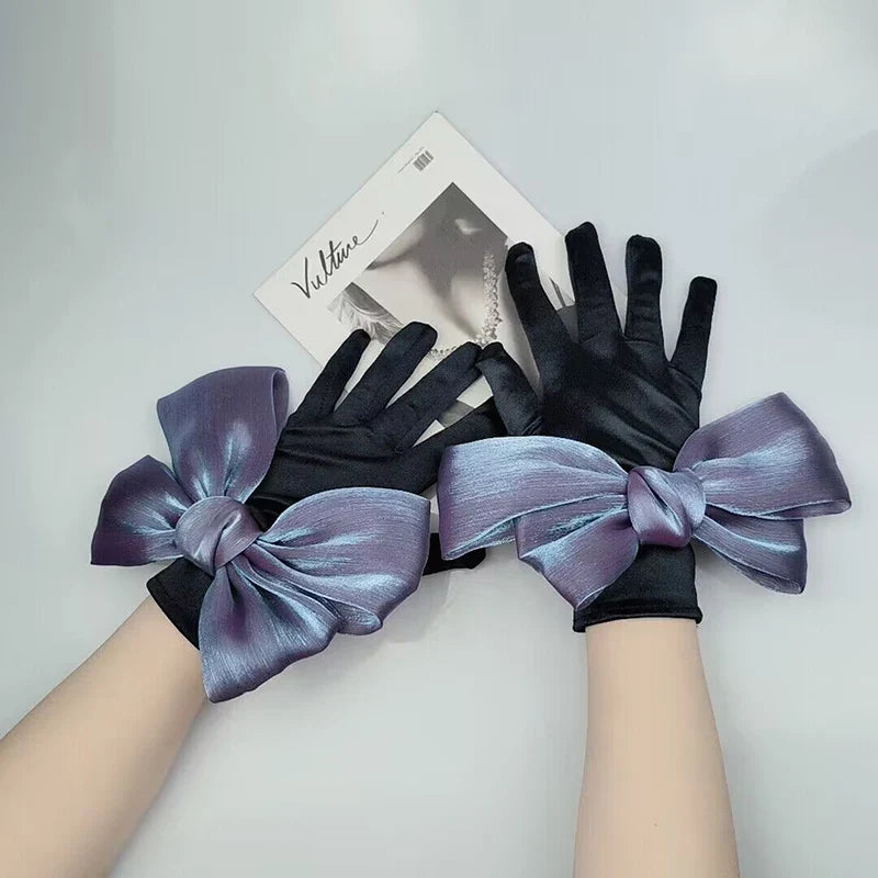 Heidi-Mode | Weinlese Schwarze Kurze Satin Hepburnhandschuhe