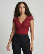 Heidi-Mode - Elegante Body Suit mit Spitzenärmeln und V-Ausschnitt