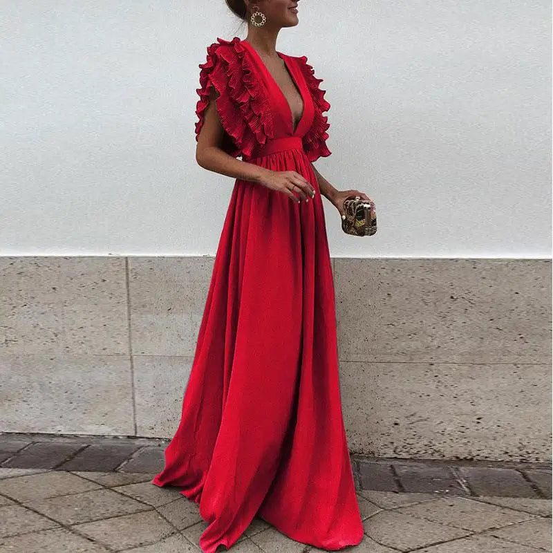 Elegantes Kleid mit gerafften Ärmeln