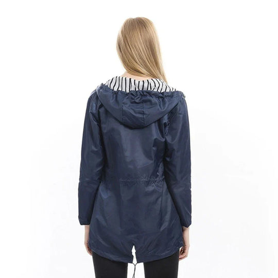 Heidi-Mode | Wasserdichter Parka mit Kapuze