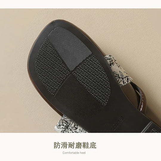 Heidi-Mode | Mules und Slipper Im Flachen Stil für Große Größen