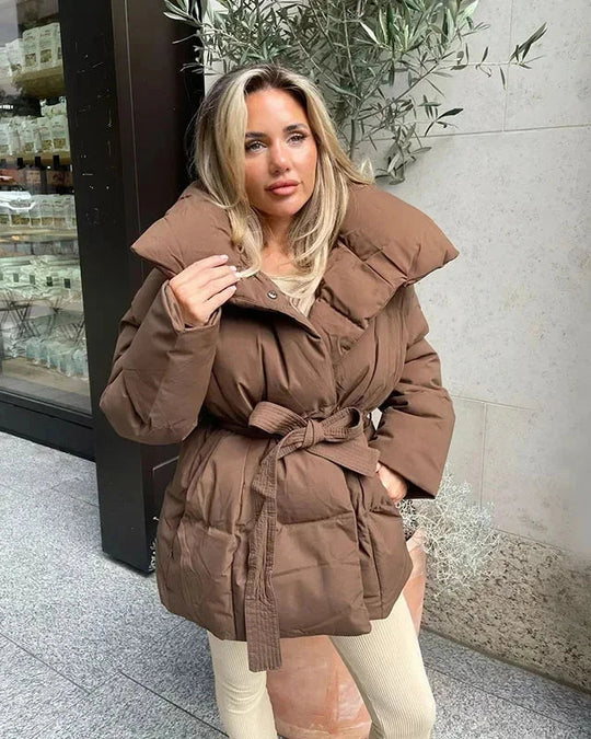 Heidi-Mode | jack mit Gürtel für Damen - warmer brauner Jacke mit oversized Kragen