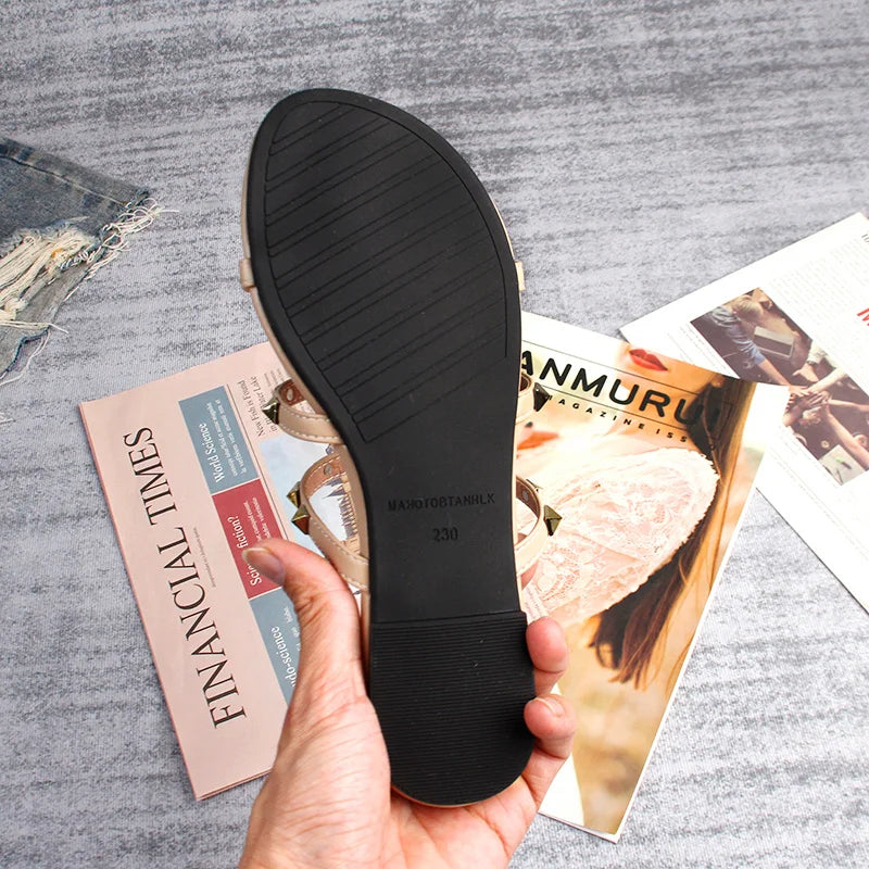Heidi-Mode | Sommer Frauen Sandalen Damen Freizeit Slipper Flache Schuhe Einfache Stil Mode Nieten Design Gehen und Shoppen Große Größen