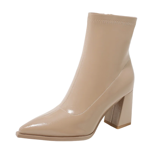 Heidi-Mode | Stilvolle Stiefel Mit Spitzem Zeh