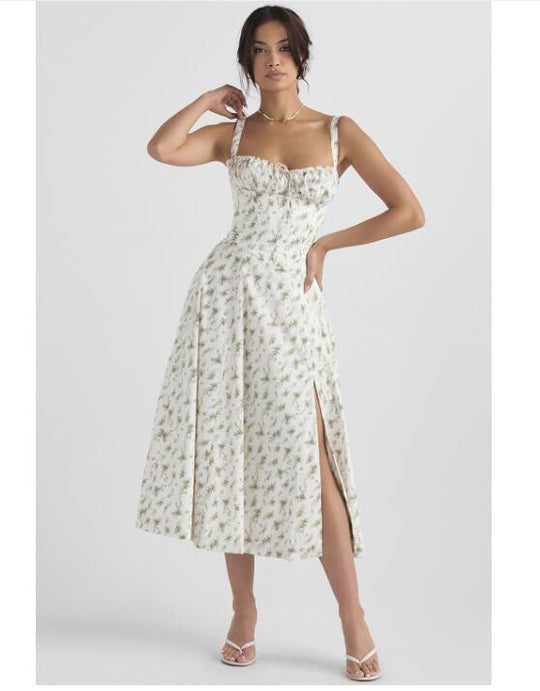 Trägerloses, tailliertes Kleid Success