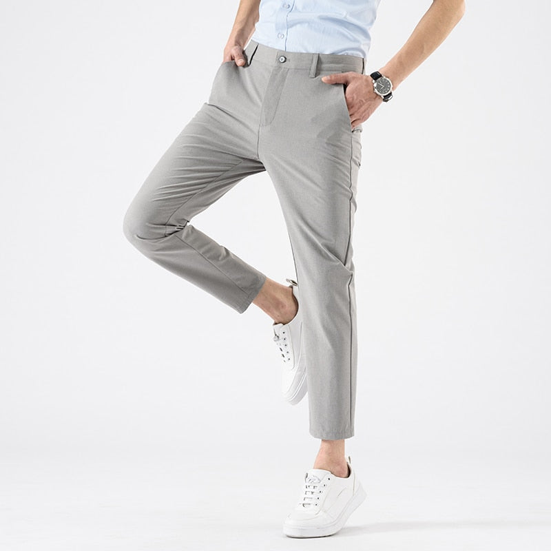 Chinos mit bequemer Passform