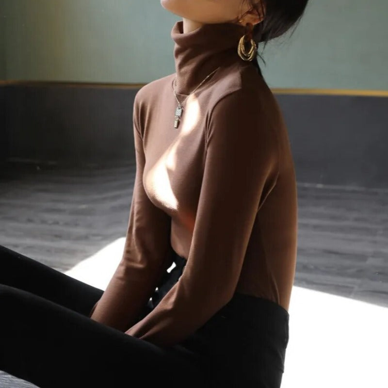 Heidi-Mode - Samt Rollkragenpullover für Frauen
