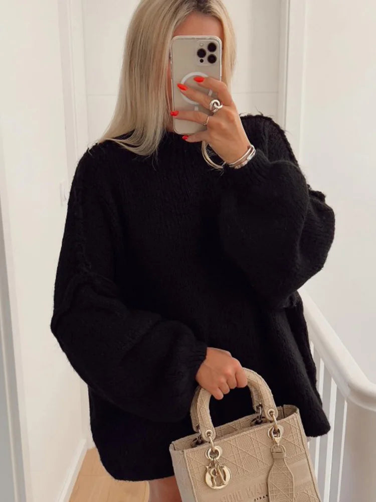 Trendiger und eleganter allgemeiner Pullover