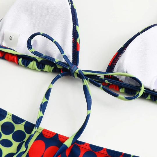 Heidi-Mode | Dot Prin Bikini, Mini Rock, Kopfbedeckung 4 Stück Satzs