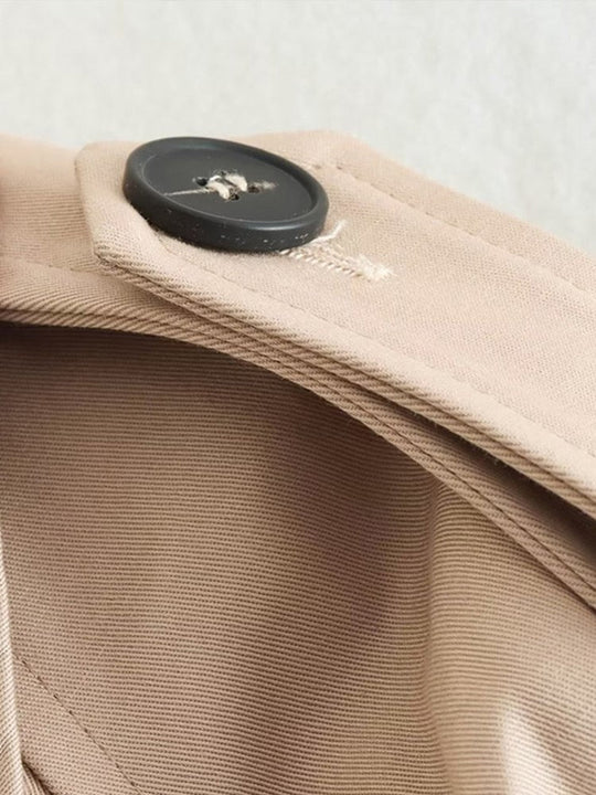 Heidi-Mode | Kurzer Trenchcoat Beige Für Stilvolle Auftritte