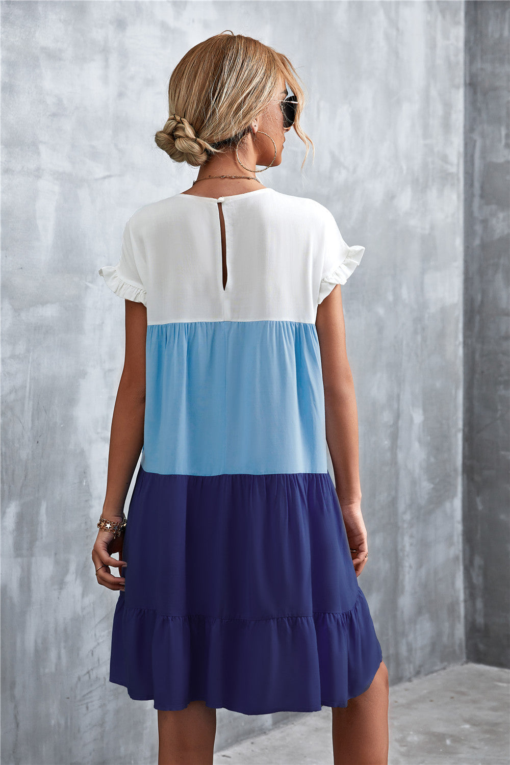 Sommerliches buntes Kleid für Damen