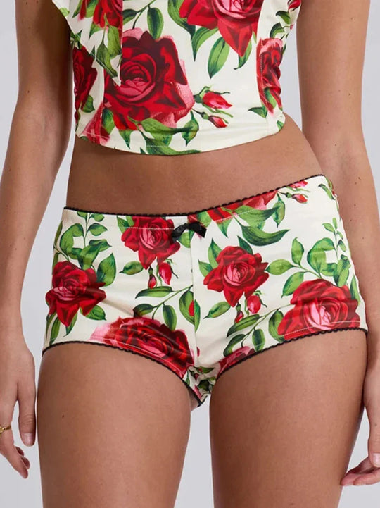 Heidi-Mode | Floral Top und Skinny Shorts Set