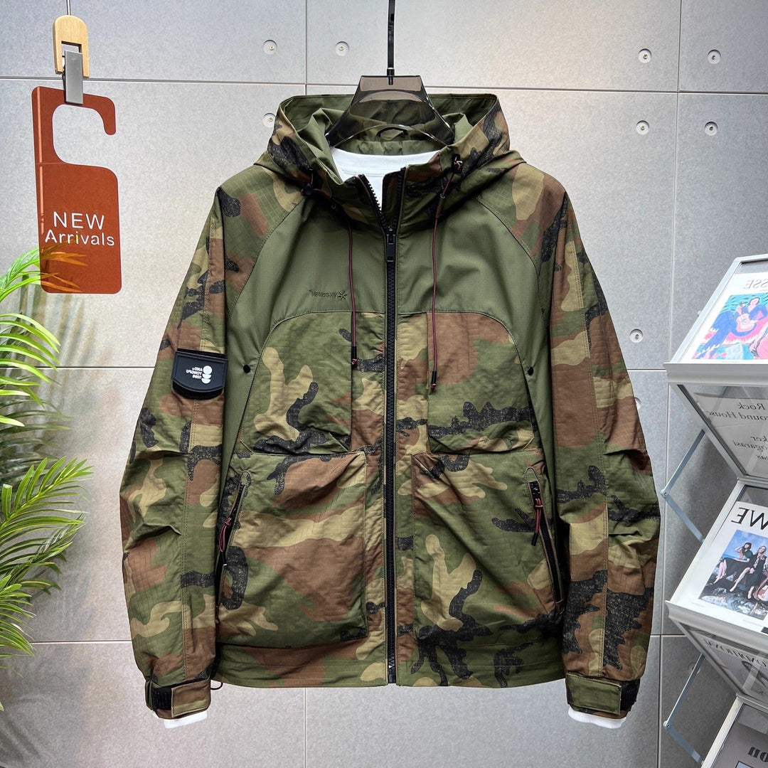 Jacke mit Camouflage-Muster