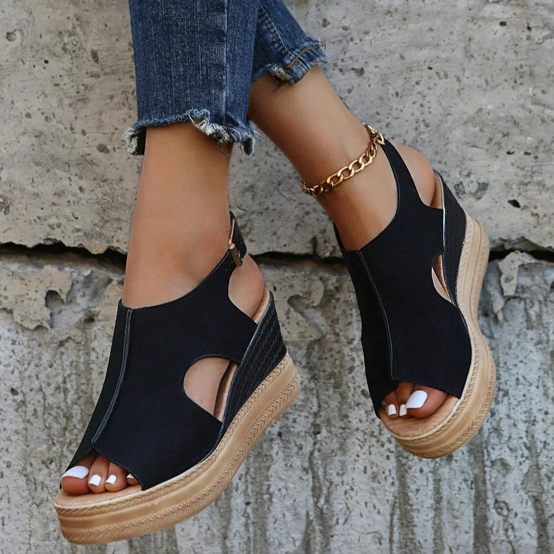 Heidi-Mode | Orthopädische Keil Sandalen für Den Sommer