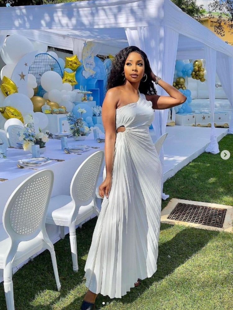 Heidi-Mode | Exklusive Robe aus Hochwertigem Stoff