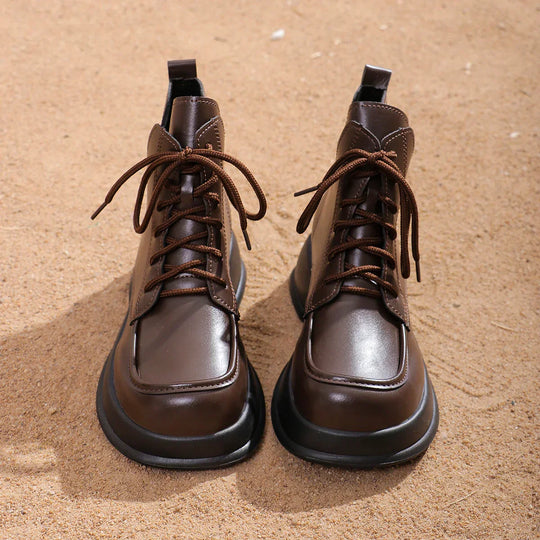 Heidi-Mode | Braune Leder Stiefeletten mit Schnürung