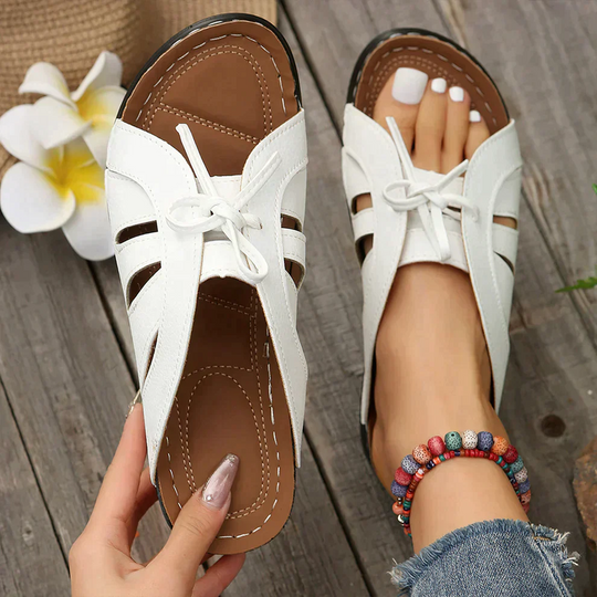 Heidi-Mode | Schicke und bequeme Sandalen