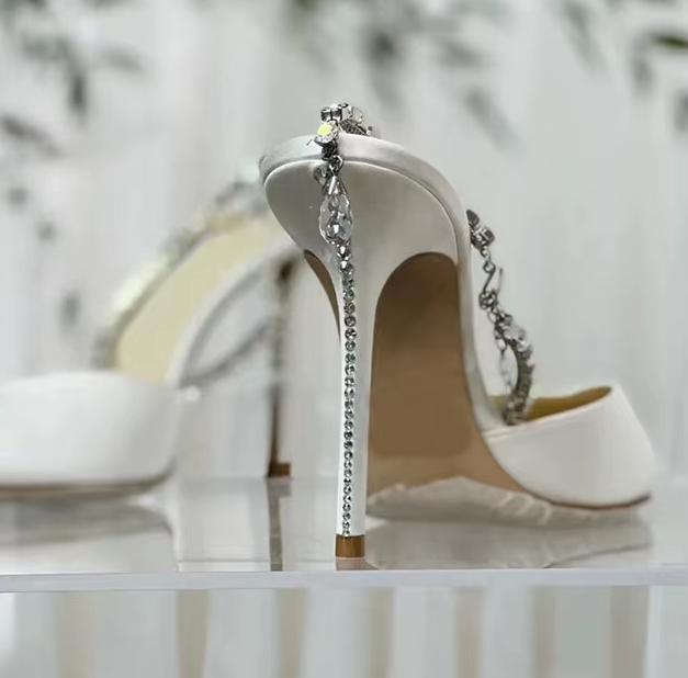 Heidi-Mode | Satin Strass Kette High Heels Schuhe Pumps