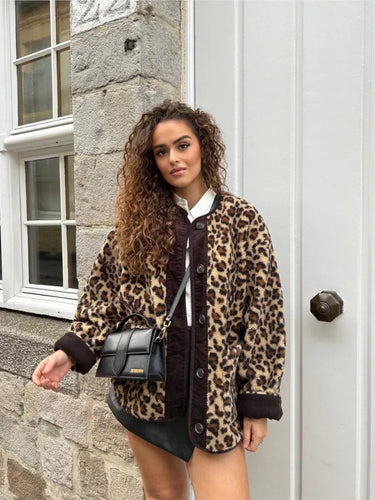 Jacke mit Leopardenmuster