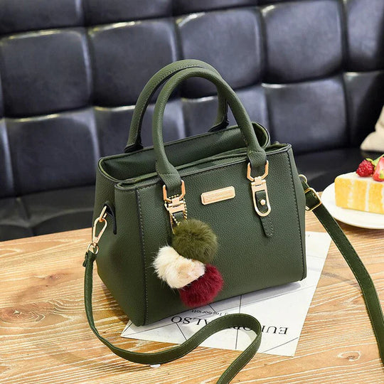 Heidi-Mode | Handtasche mit Anhänger