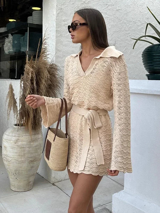 Heidi-Mode | Gestrickter, Ausgeschnittener Badeanzug mit Sommerlicher Strandtunika Merkita