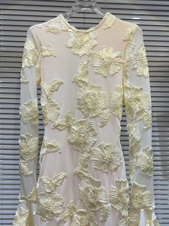 Heidi-Mode | Mode Damen Stickerei Blume Rücken Hohle aus Kleid Frühling Trendy O-Ausschnitt Flare Ärmel Kleider Weiblich