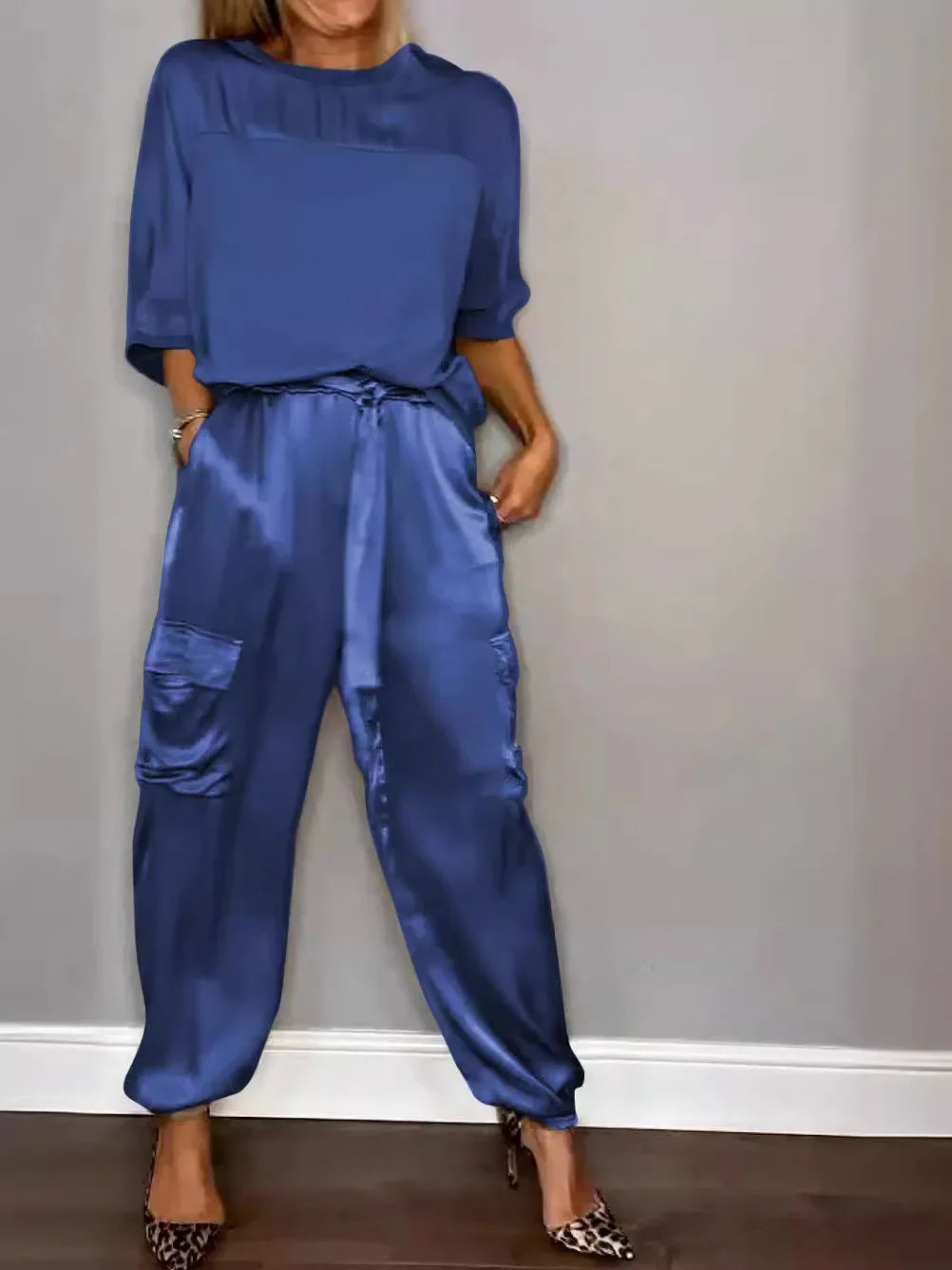 Heidi-Mode | Sommer Satin 2 Teilig Set Frauen Lässig Einfarbig 2 Teilig Outfit Halblange Ärmel Top Lockere Passform Hosen Set Zwei Teilige Set