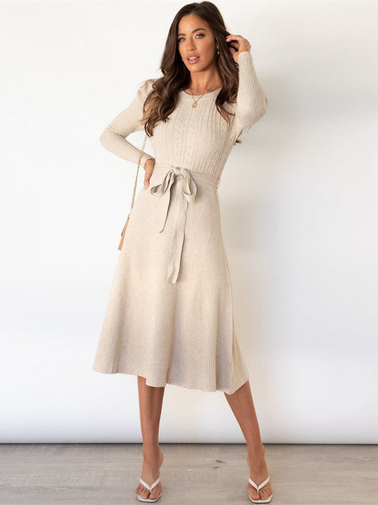 Strickkleid mit langen Ärmeln - 2024 Neuer Trend