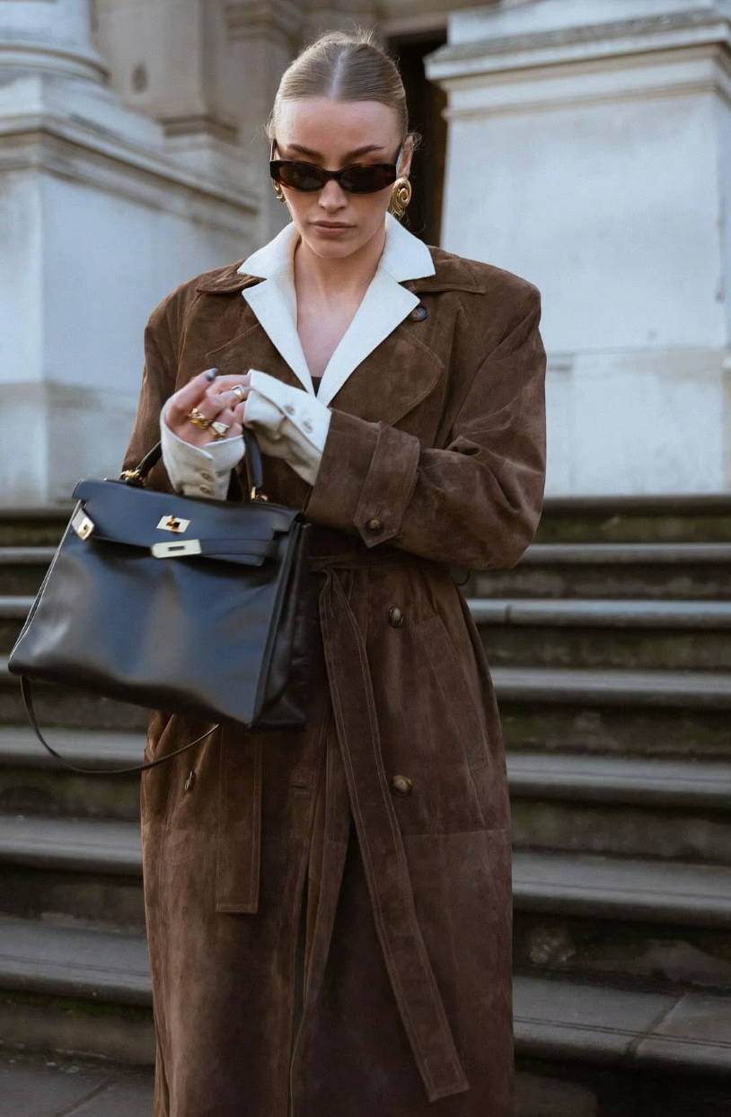 Heidi-Mode | Eleganter Wildleder Trench Coat