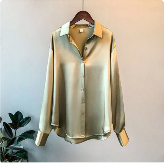 Heidi-Mode | Moderne Seidenbluse für Damen mit Knöpfen