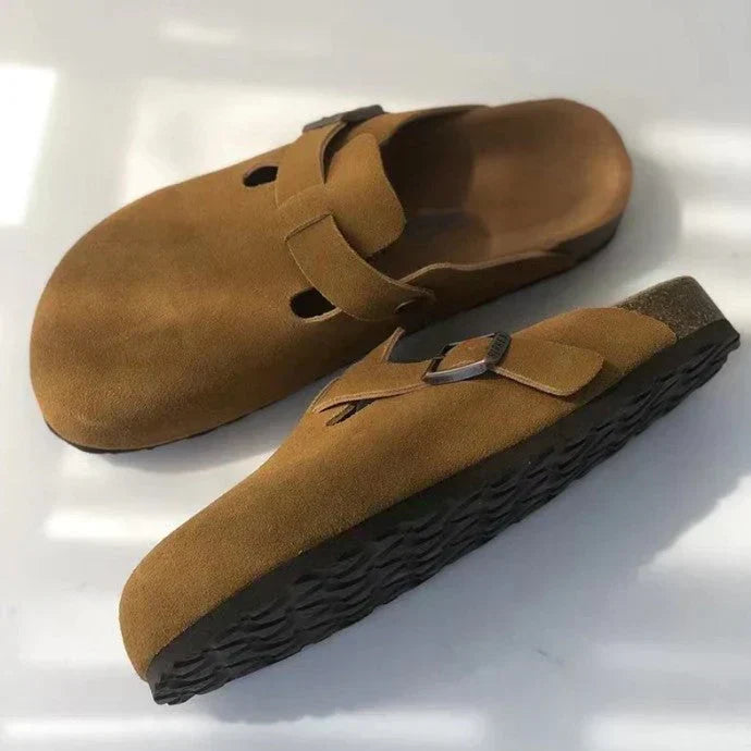 Heidi-Mode | Lässige Wildlederclogs Mit Schnallenriemen Für Herren