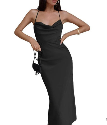 – schwarze Cocktailkleid mit Spitze