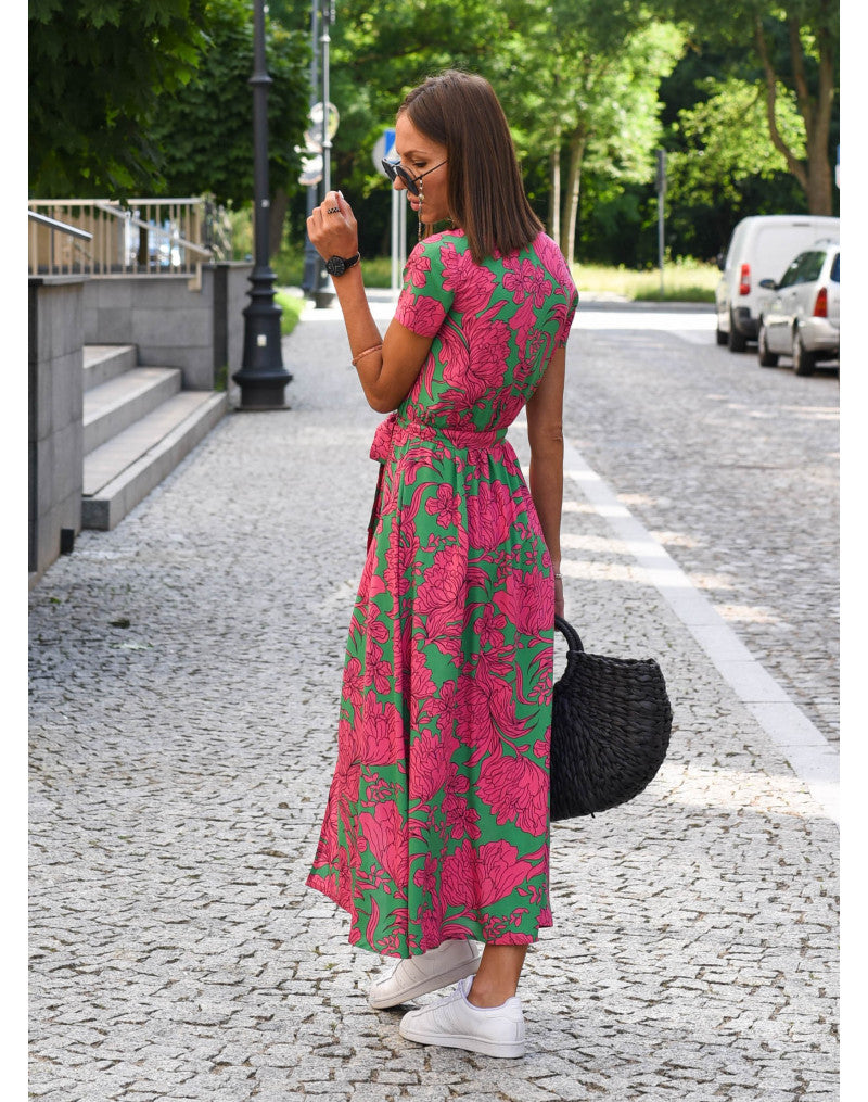 Sommerlich farbenfrohes, bequemes Maxikleid