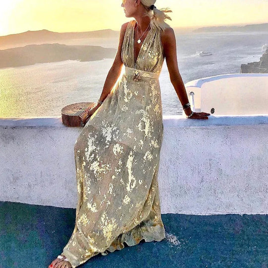 Fließendes Kleid mit V-Ausschnitt und Paillettenverzierung