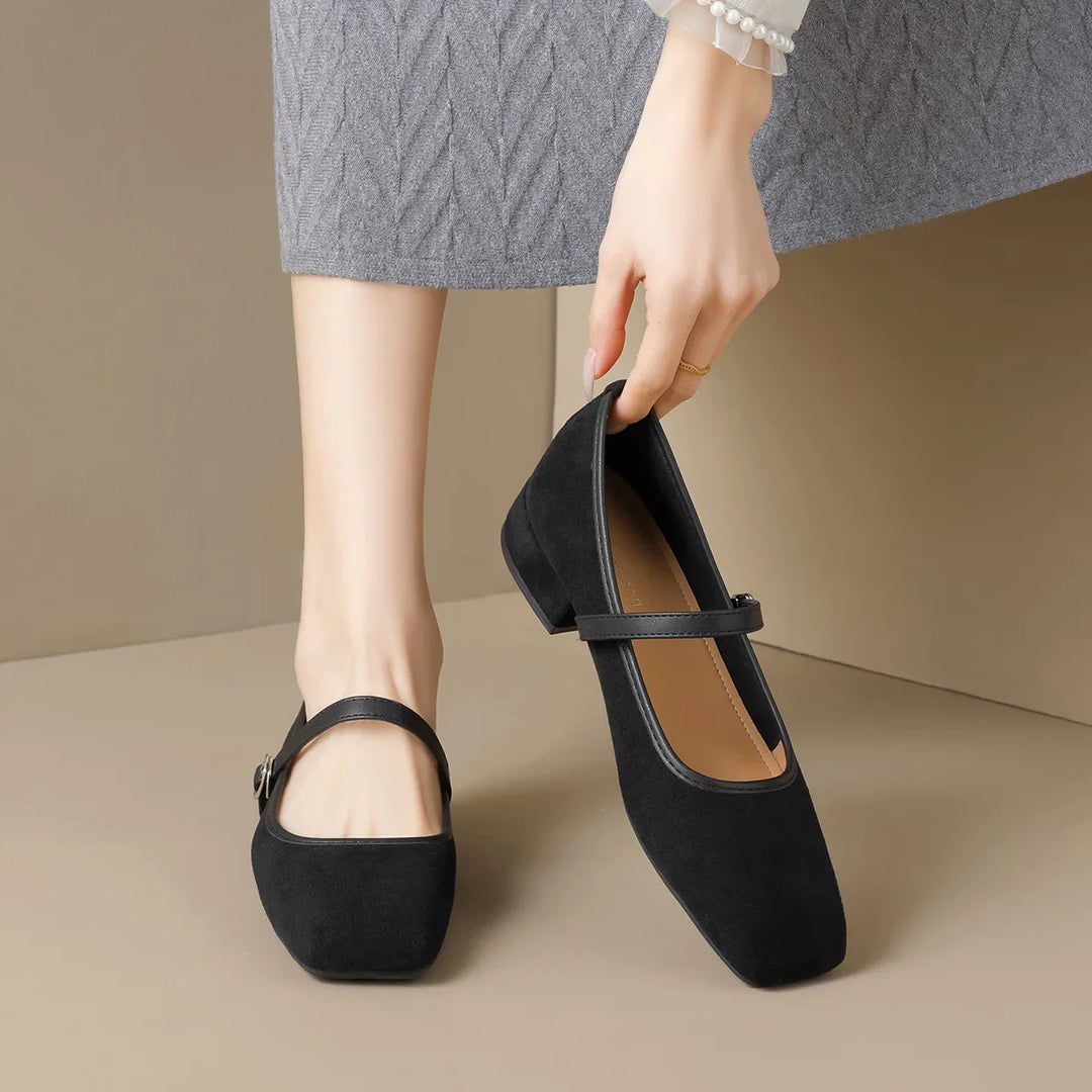 Heidi-Mode | Modische Marie Jane Schuhe mit Absätzen für Büro und Fest