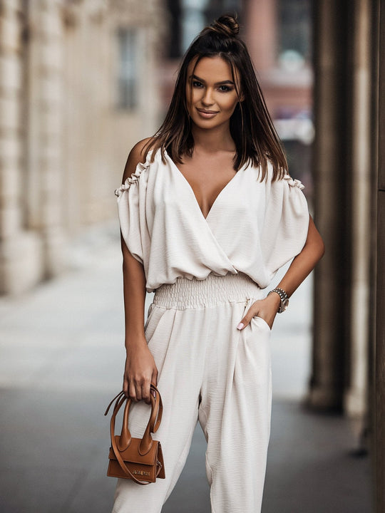 Heidi-Mode | Weißer Jumpsuit mit Offenen Schultern