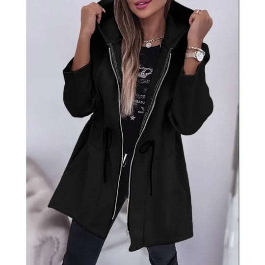 Heidi-Mode | Frühlingsjacke mit Kapuze und plissiertem Bund