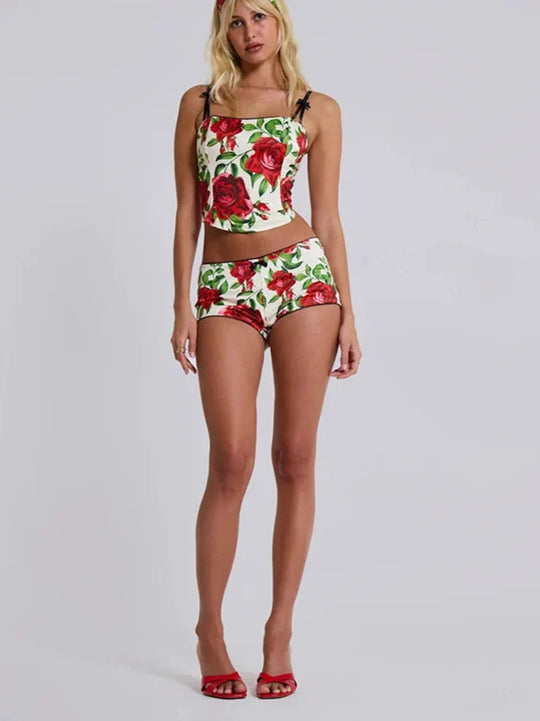 Heidi-Mode | Floral Top und Skinny Shorts Set