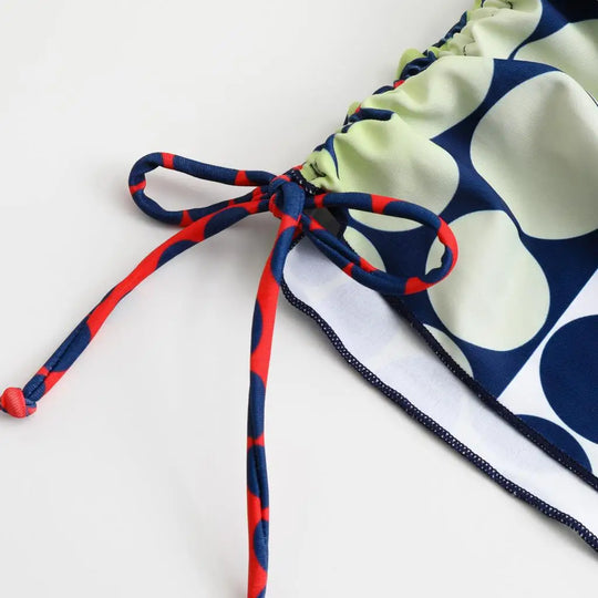 Heidi-Mode | Dot Prin Bikini, Mini Rock, Kopfbedeckung 4 Stück Satzs