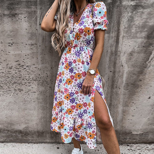 Heidi-Mode | Lässiges Maxikleid mit Seitenschlitz und Großem Blumenmuster Unten