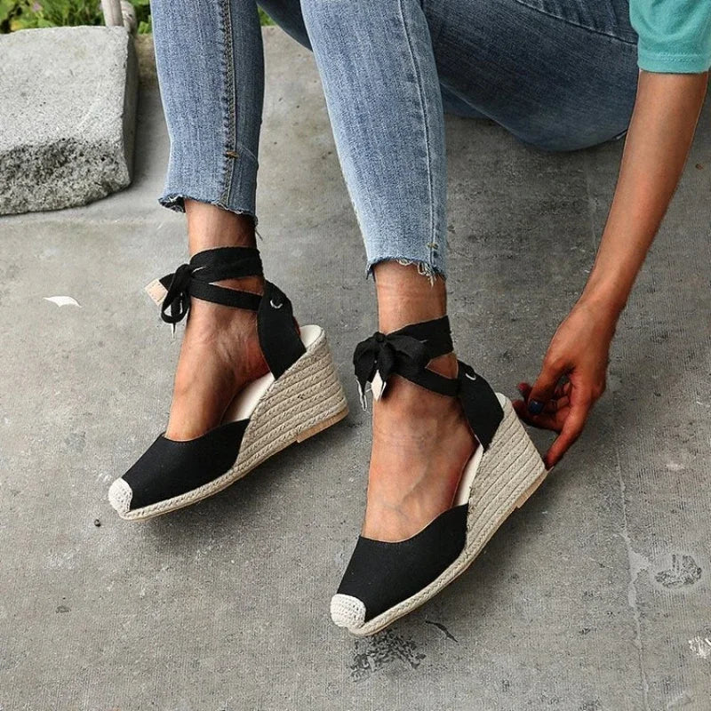 Heidi-Mode | Trendige, Bequeme Boho Keilabsätze für Damen mit Bändern