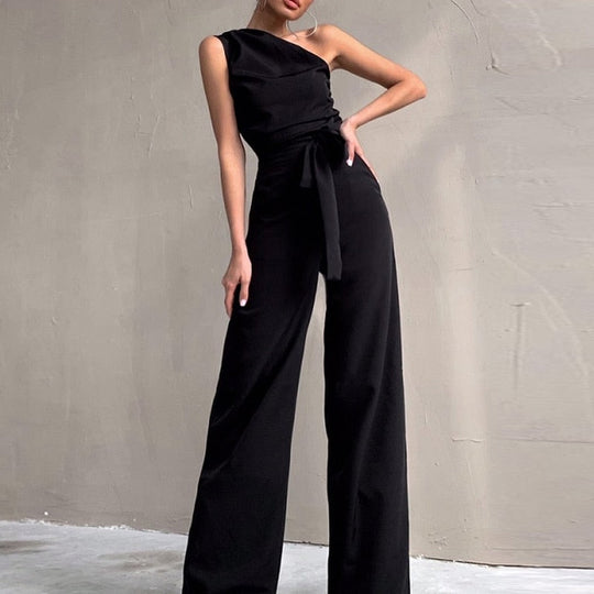 Eleganter Jumpsuit mit einer Schulter