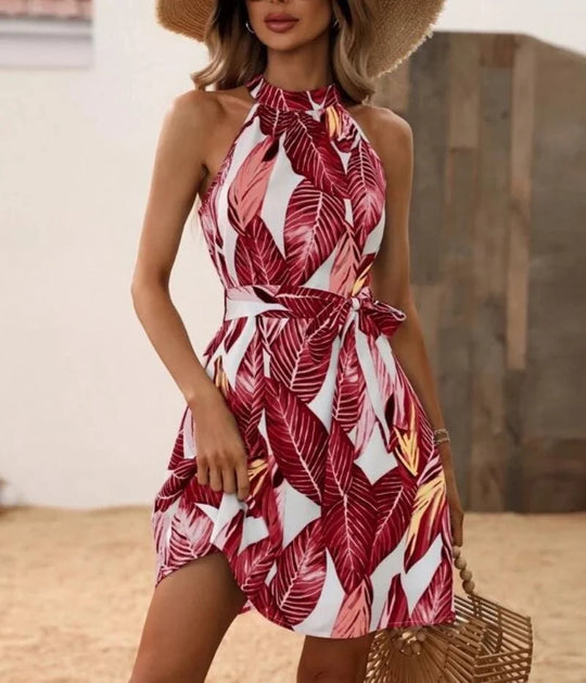 Rotes Halfter-Sommerkleid