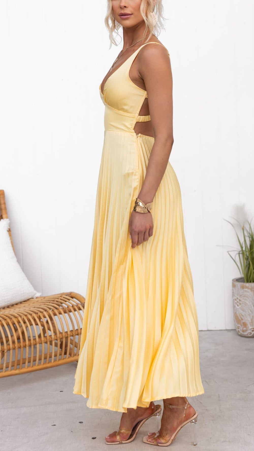 Heidi-Mode | Gelb Plissiertes V-Ausschnitt Maxi Kleid