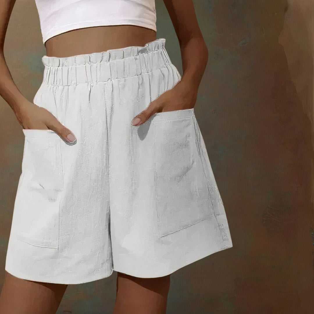 I Sommershorts mit hoher Taille