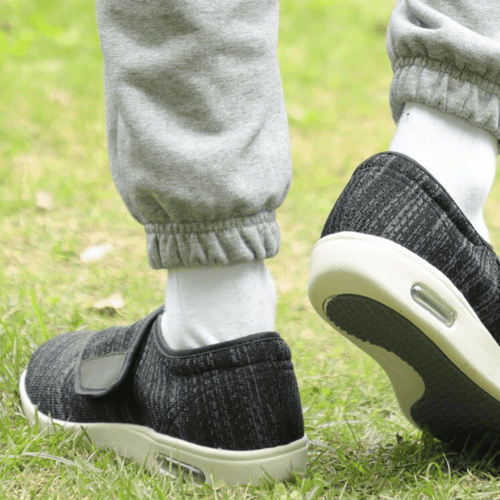 Breite orthopädische Schuhe für Diabetiker