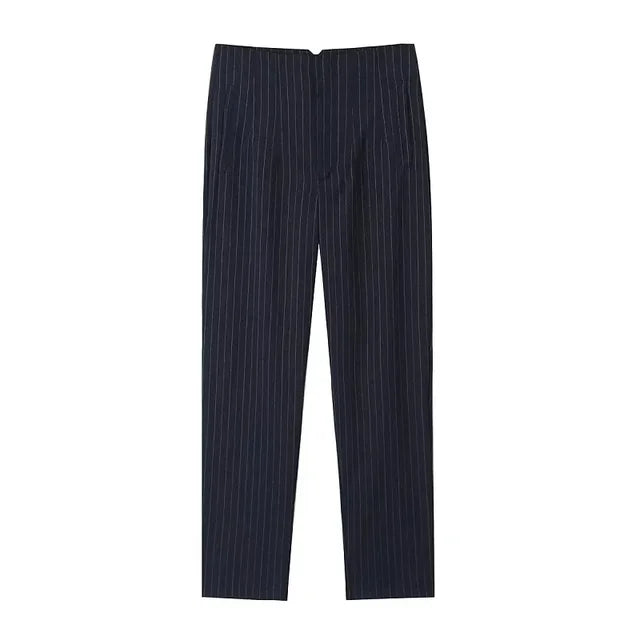 – Hohe Taille
