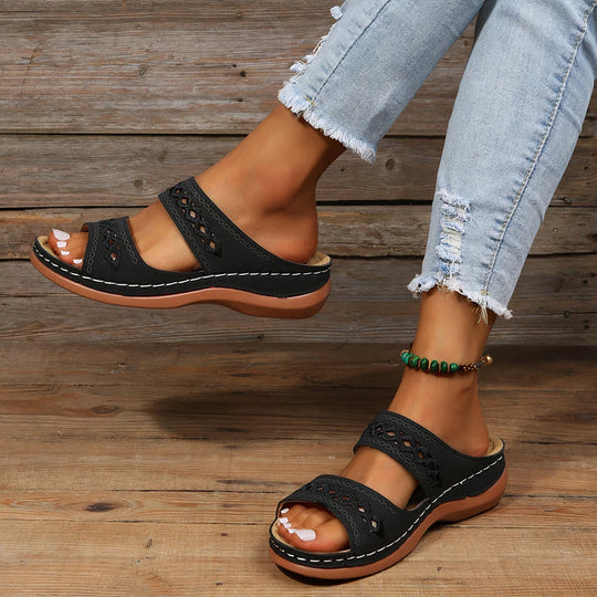 Heidi-Mode | Ausgehöhlte Sommerschuhe